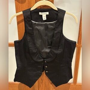White House Black Market tuxedo vest in very good condition!​​​​